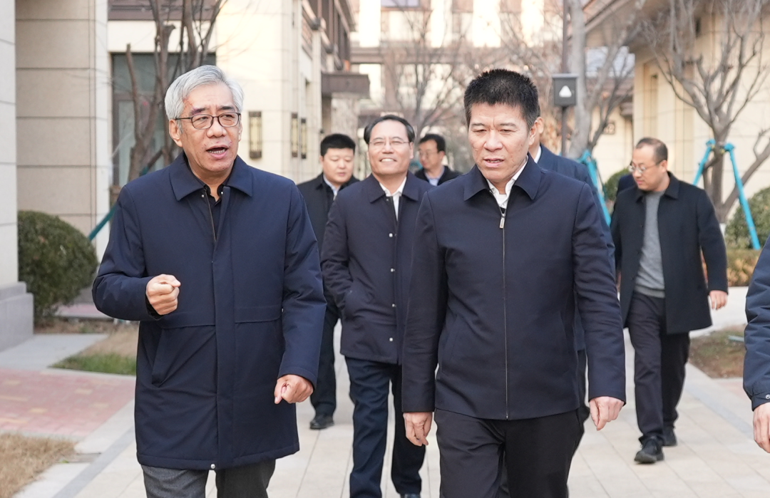 德州市委常委、統(tǒng)戰(zhàn)部部長,德州高新區(qū)黨工委書記、管委會主任張志華一行到養(yǎng)老示范城考察調研 德州市委常委、統(tǒng)戰(zhàn)部部長,德州高新區(qū)黨工委書記、管委會主任張志華一行到養(yǎng)老示范城考察調研